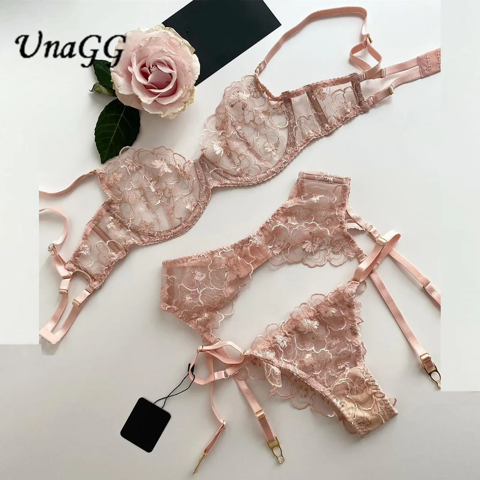 

UnaGG Ladies fashion polyester lingerie lace split sexy lingerie three-piece set Bra + panties + garter belt Delicate lace linge