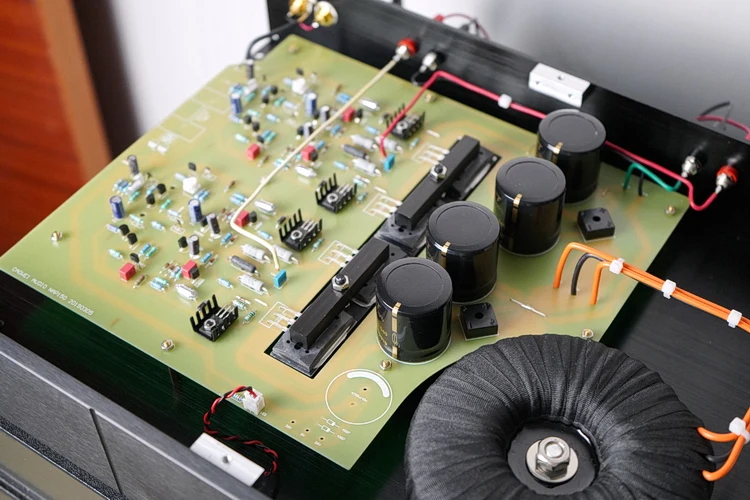 Усилитель мощности NAIM 1:1 NAP150 Hi Fi усилитель 120 + 4 Ом|Усилители мощности| |