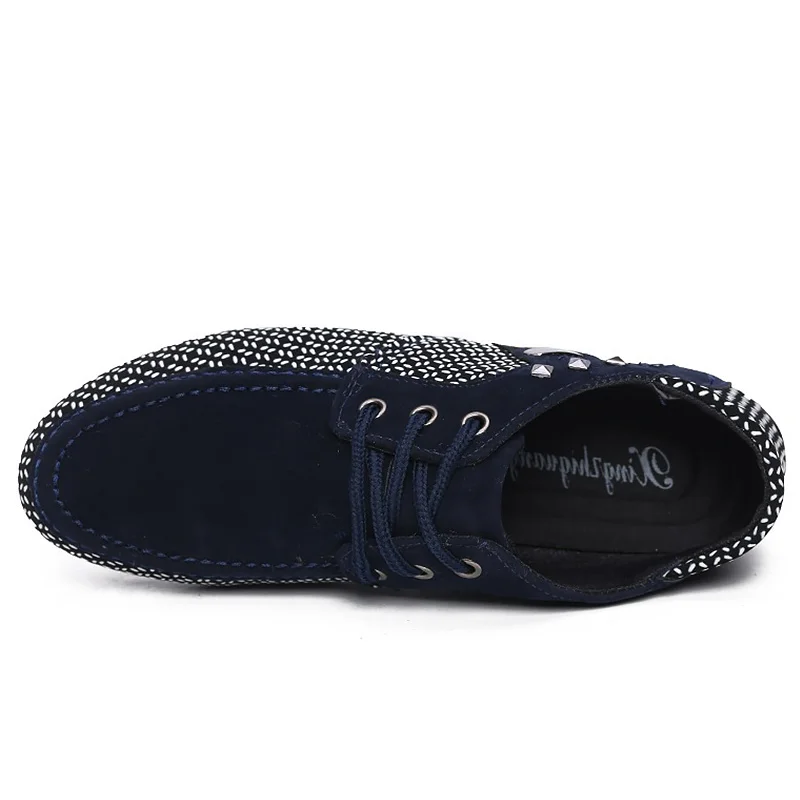 Мужская обувь повседневная мужская кожаная с заклепками модная брендовая на