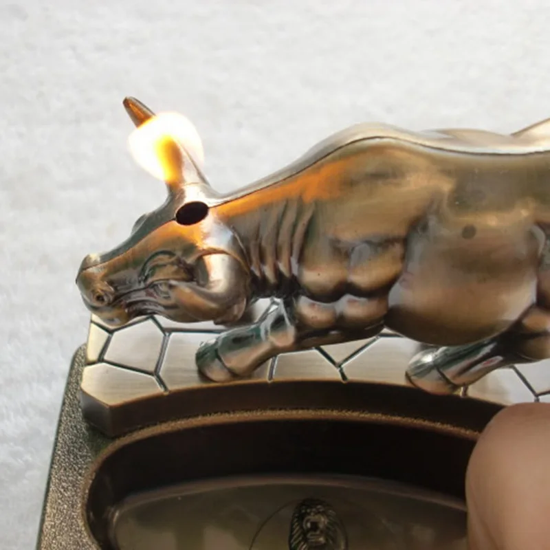 

Creative Wall Street Bull Metal Ashtray with Lighter Set Smoking Accessories for Weed Briquets Et Accessoires Fumeurs Ash Tray