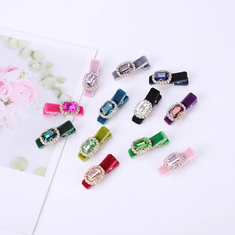 

5Pcs/Set Rhinestone Hair Clip Solid Color Velvet Word Folder Simple Winter Headwear For Women