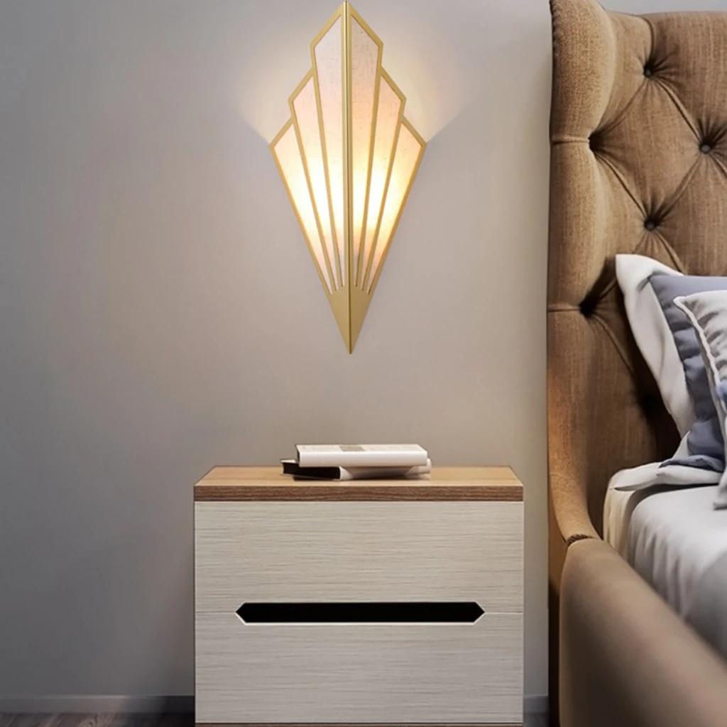 

Железный настенный светильник s, E14, современное комнатное настенное бра для спальни, теплсветильник ильники с