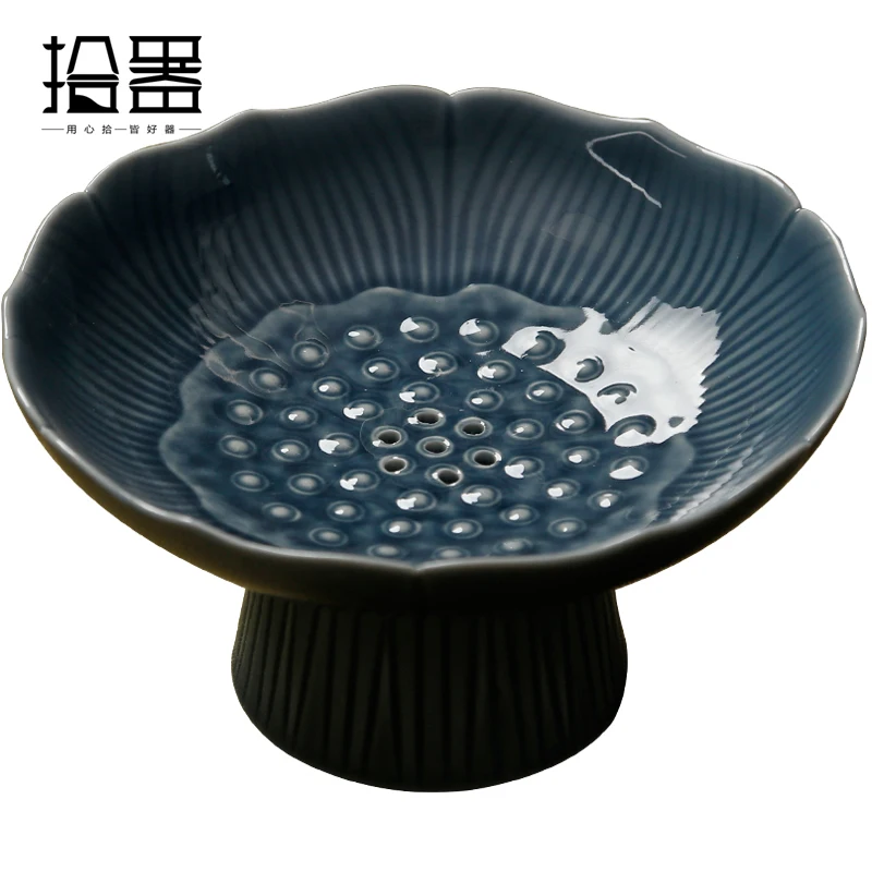 Керамическая тарелка с высокой ножкой десертная для напитков сухих фруктов