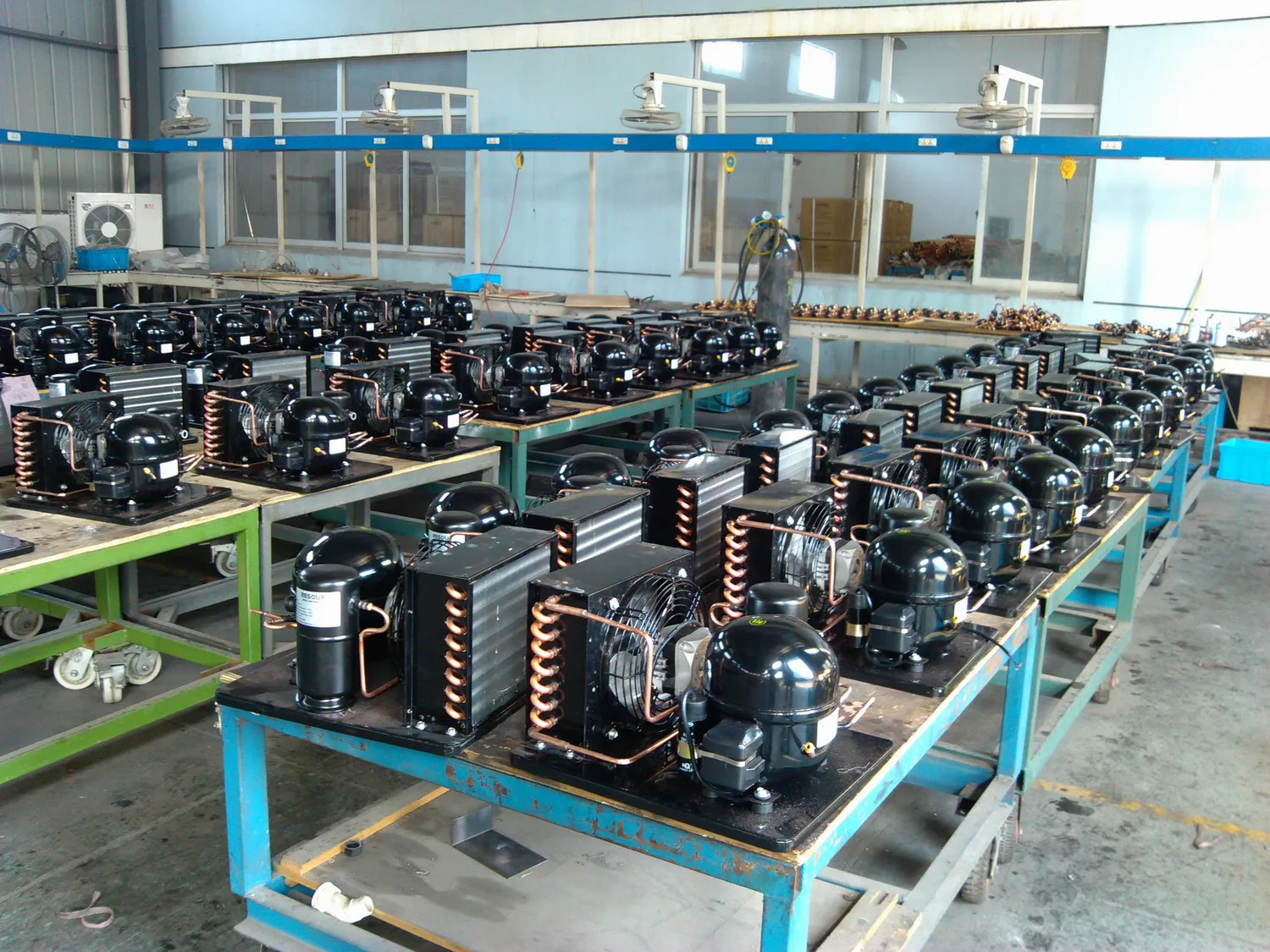 Конденсаторный блок с конденсаторным фильтром R134A QD30HC/QD52HC миниатюрный