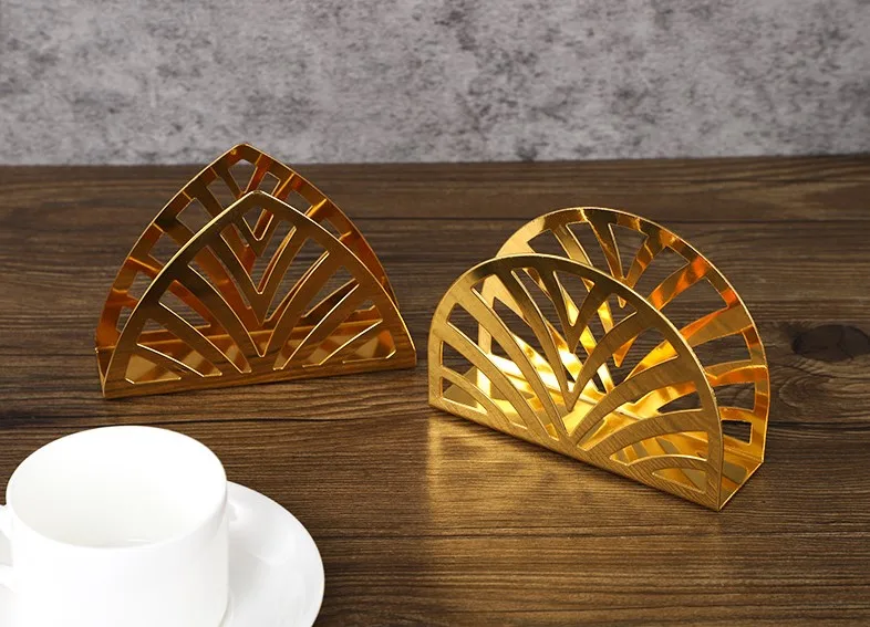 Nordic style simple hollow dining table golden tissue box bar coffee shop napkin holder tissue holder
