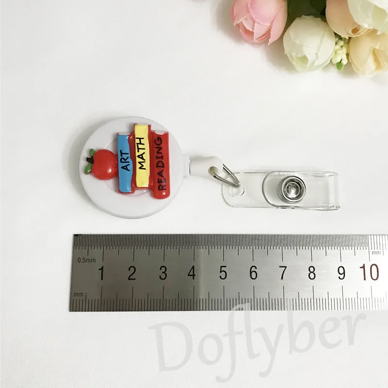 Новый дизайн 1 шт. качественная Выдвижная значок медсестры клипса Милая машина