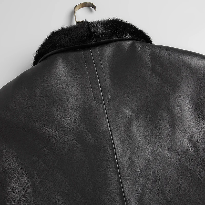 Мужская шуба из натурального меха норки цвет черный