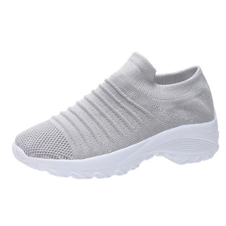 

2020 Women's New Mesh Shoes Breathable Lightweight Flat Shoes High Quality Large Casual Shoes Sneakers Women