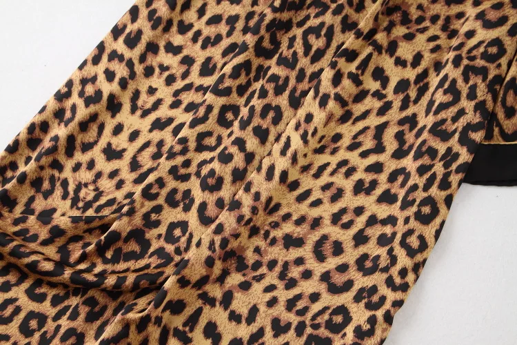 

Korean Version Summer New Casual Home Dressing Gown Leopard Sexy Nightgown Satin Women Nightwear Intimate Lingerie Sleepshirt