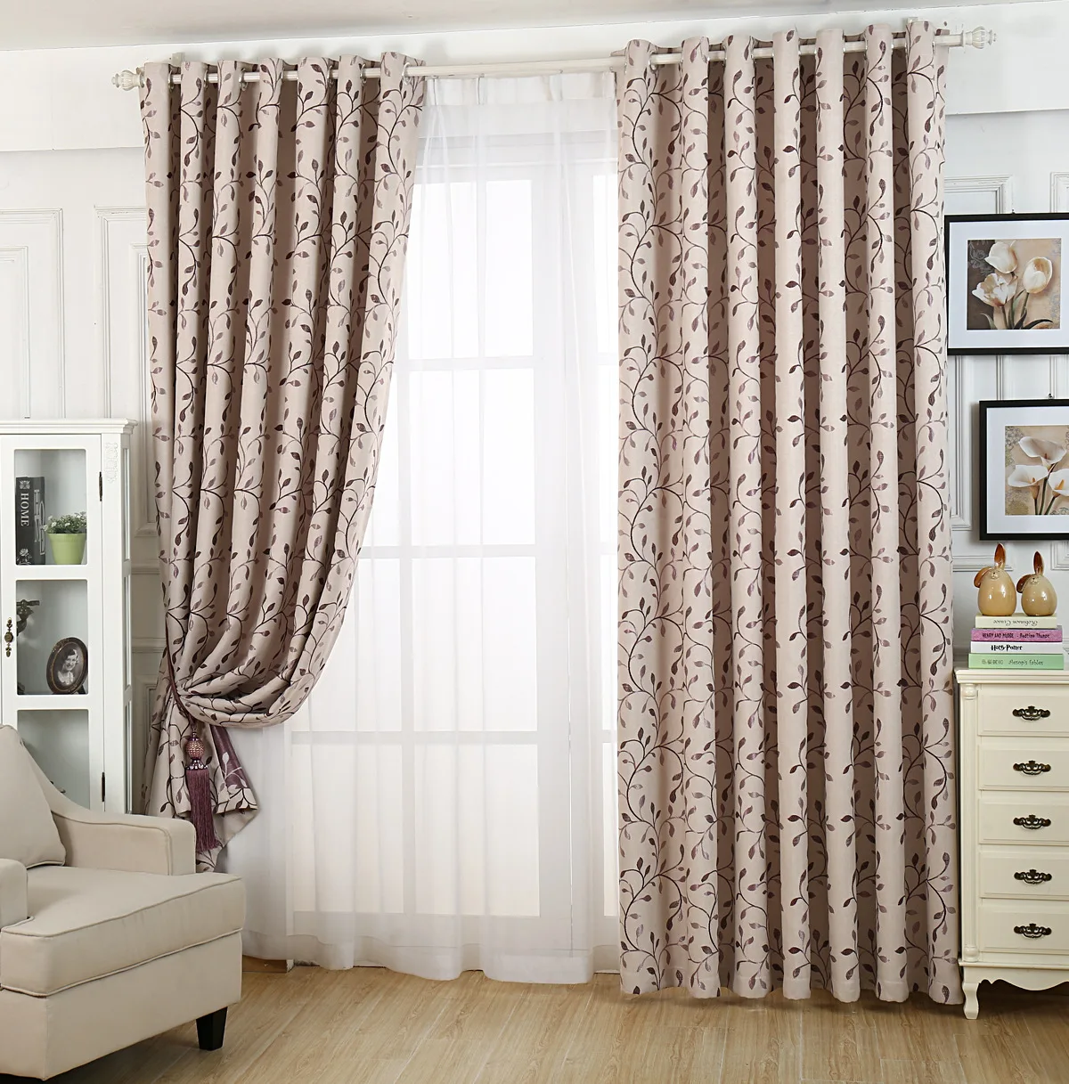 

2021 New Curtain Fabric Modern Simple Pastoral Lobular Flower Curtain High Shade Living Room for Bedroom Use Direct Sales