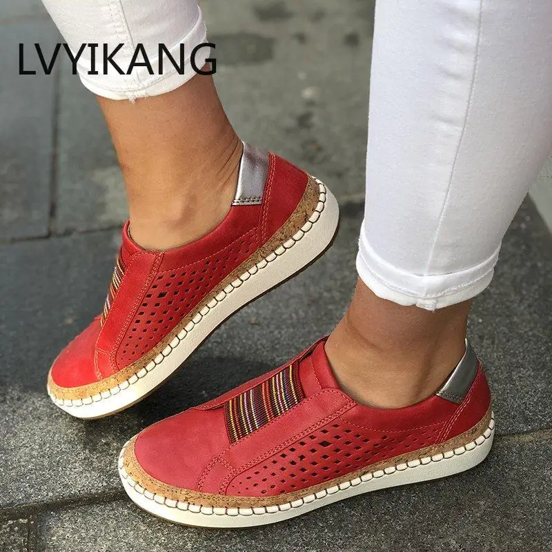 Женские кроссовки на плоской подошве из искусственной кожи дышащая