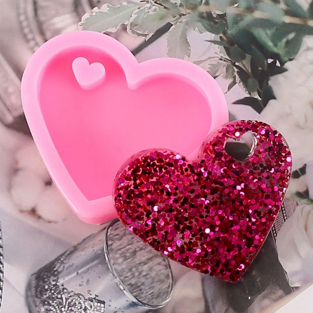 

Cat Paw Dog Tag Pendants Silicone Mold Heart MP3 Keychain Hollow Epoxy Resin Molds For DIY UV Jewelry Handmade Craft Making Tool