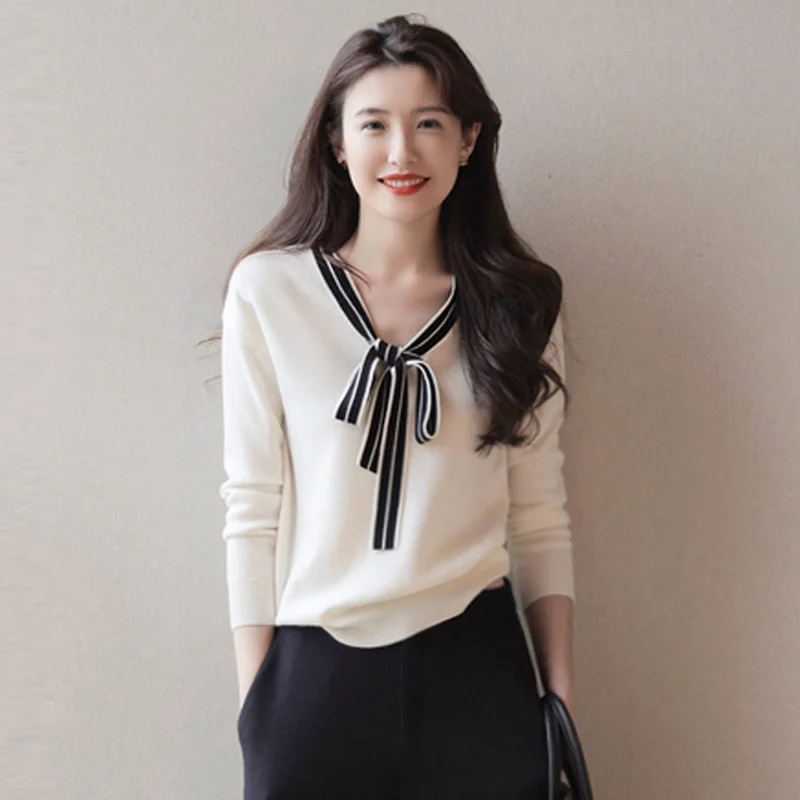 

Spring and autumn new design bow knit top sweater women's V-neck contrast splicing ribbon Pullover Sweater