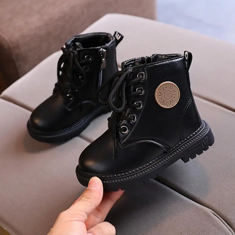 Брендовые осенне зимние детские ботинки мартинсы для мальчиков и девочек модные