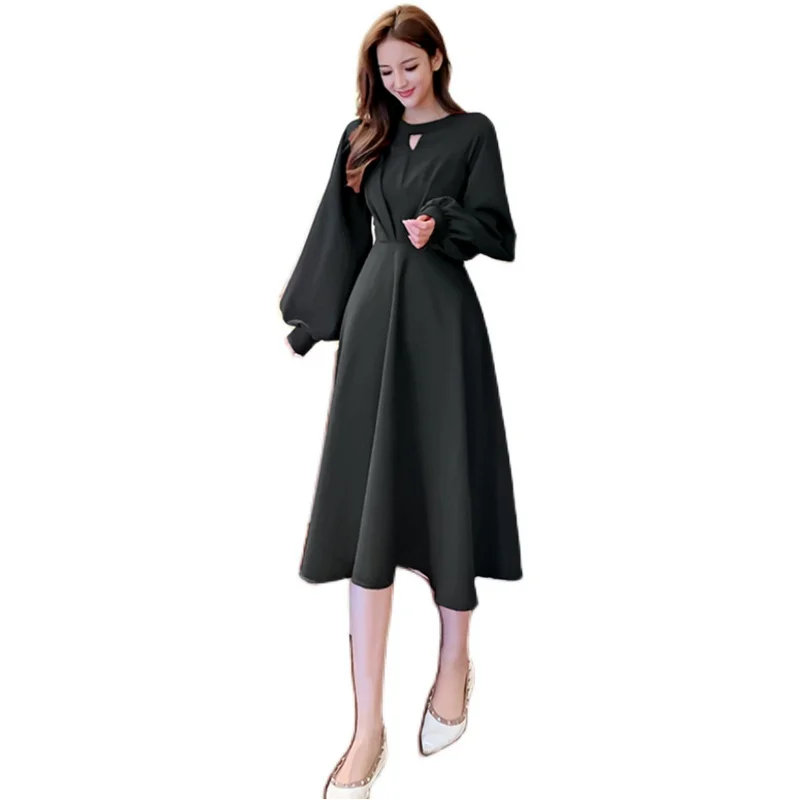

Real shot 2020 new autumn and winter temperament Hepburn style long sleeve slim and slim autumn dress French dress