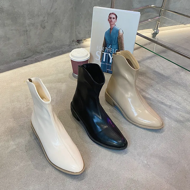 

Женские ботинки с круглым носком, в римском стиле, до середины икры