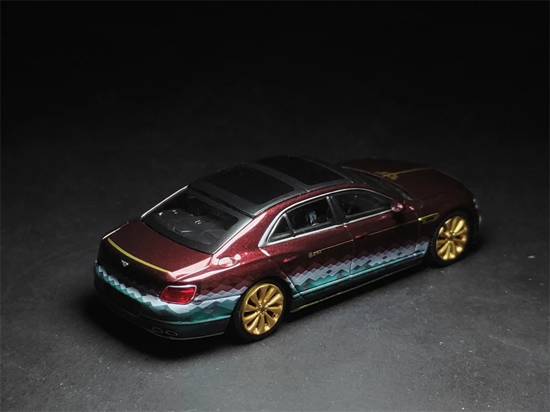 Коллекция эксклюзивных литых моделей HeyToys Mini GT 1/64 285 рождественские летающие