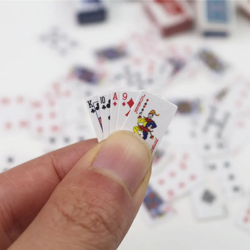 Funny Cute Mini Playing Cards Poker Games Super Small Spoof GiftsTravel Gift Cool Stuff Weird Wholesale Items | Игрушки и хобби
