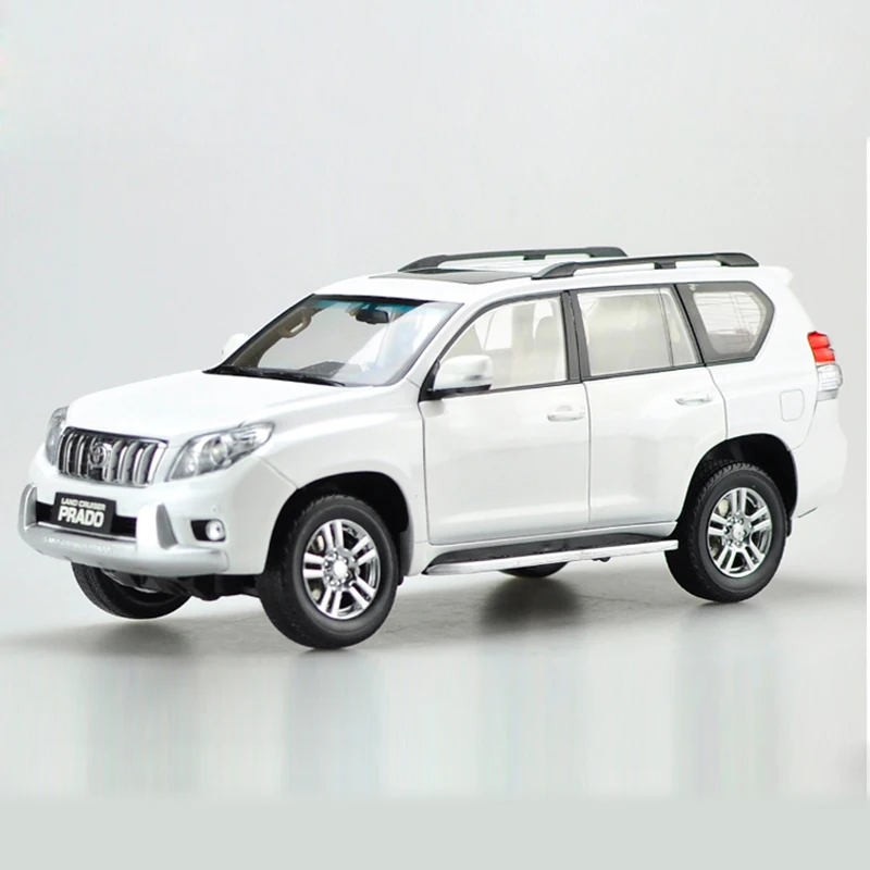 1:18 Модель автомобиля из сплава Toyota PRADO статическая металлическая модель