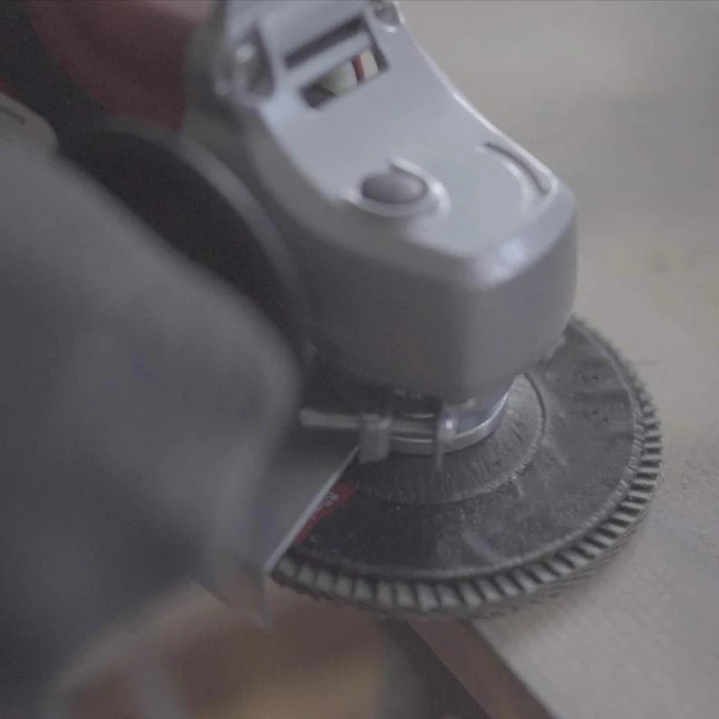 Откидные диски шлифовальные абразивные для швабры 125 мм зерно 40 20 шт. |