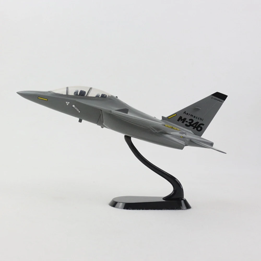 Leonardo M-346 Aermacchi модели самолета самолетостроение ABS пластиковая модель 1/72 Advanced Jet