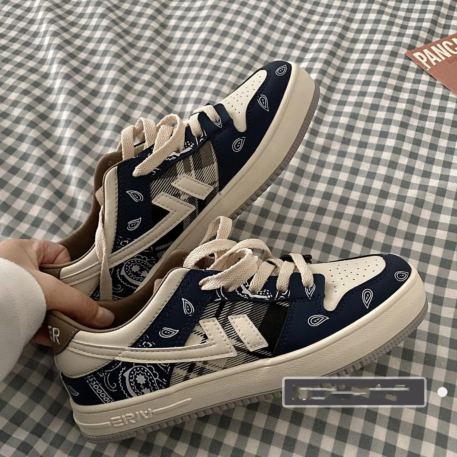 

2021 New Casual Sneakers Women Summer Leather Fashion Breathable White Flats Shoes Basket Female Platform Vulcanized Footwear