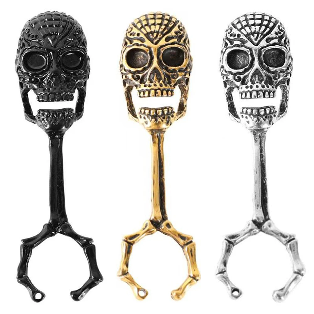 

Personality Peculiar Skull Smoking Ring Metal Hand Holder Smoking Tool Accessories Men And Women Party Gifts