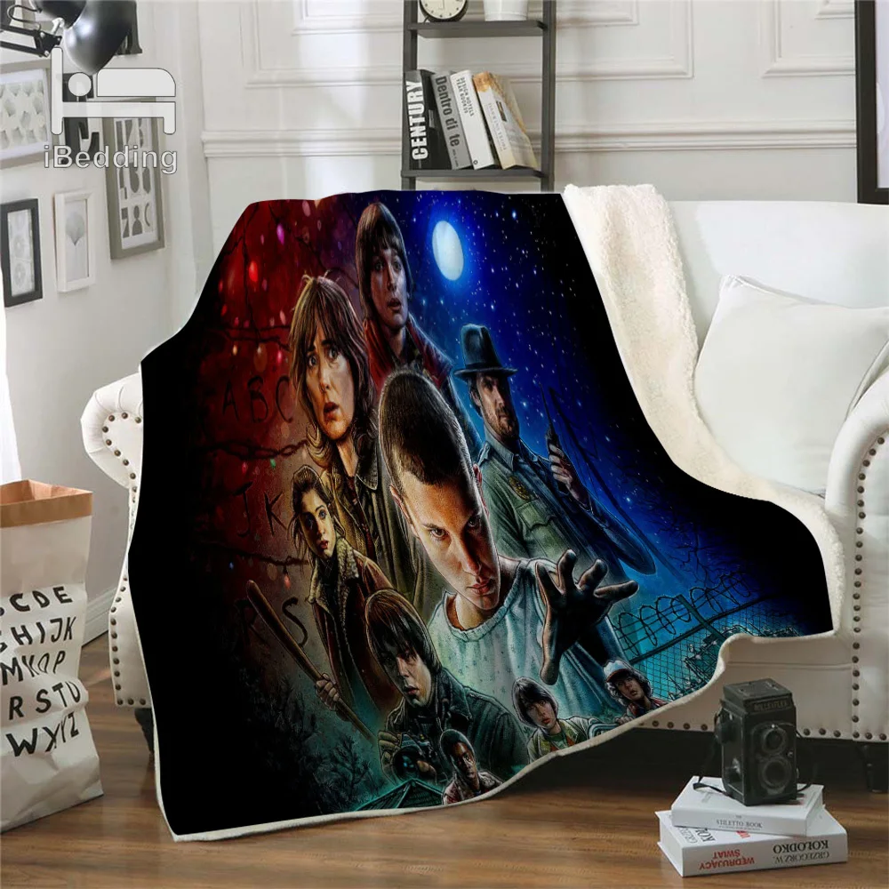 Одеяло с принтом очень странные дела | Дом и сад