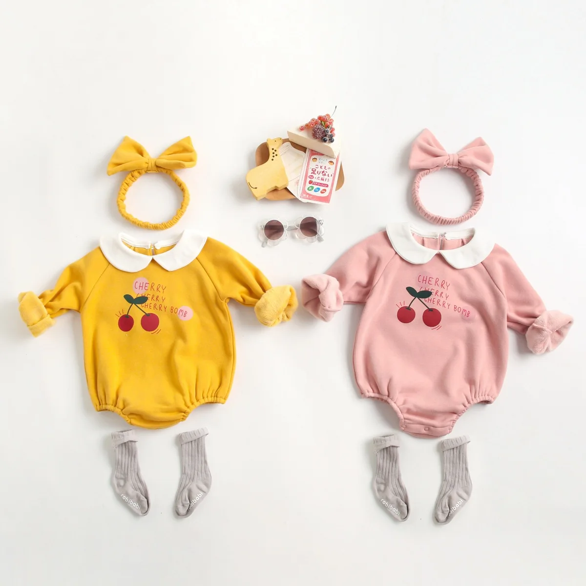 

Baby clothes autumn and winter romper girl baby cherry newborn romper with headban Korean warm toddler girl one-piece bodysuit