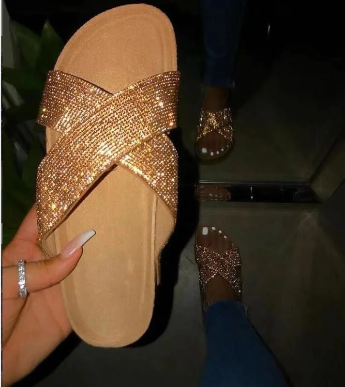

2020 summer new large size rhinestone cross flat sandals and slippers female wild lazy shoes wear sandals X212