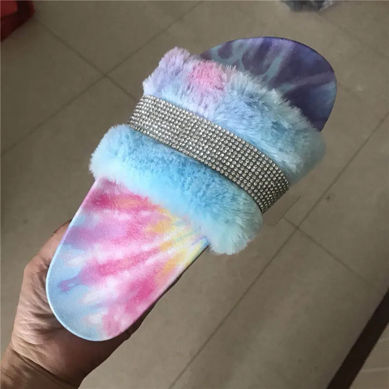 

Slippers Women Furry Sneakers Ladies Flat Shoes Woman Fluffy Indoor Winter Warm Sandals Female Fur Flip Flops 36-43