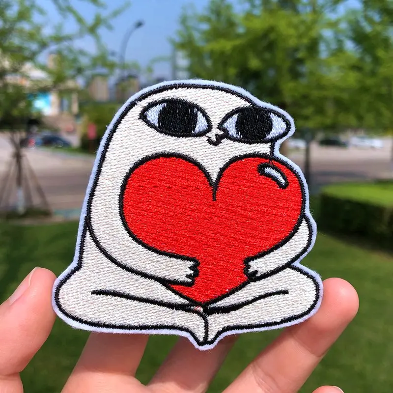 

Prajna Cartoon Cat Animal Embroidery Patches For Clothing DIY Iron On Patches On Clothes Cute Dinosaur Patch Applique Badges