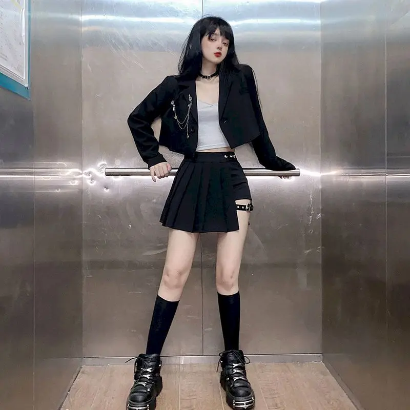 

2022 Autumn New 2 Piece Sets Womens Outfits Female Dark Suit Retro Black Small Suit Blazer Jacket Pleated Skirt Japanese Fashion