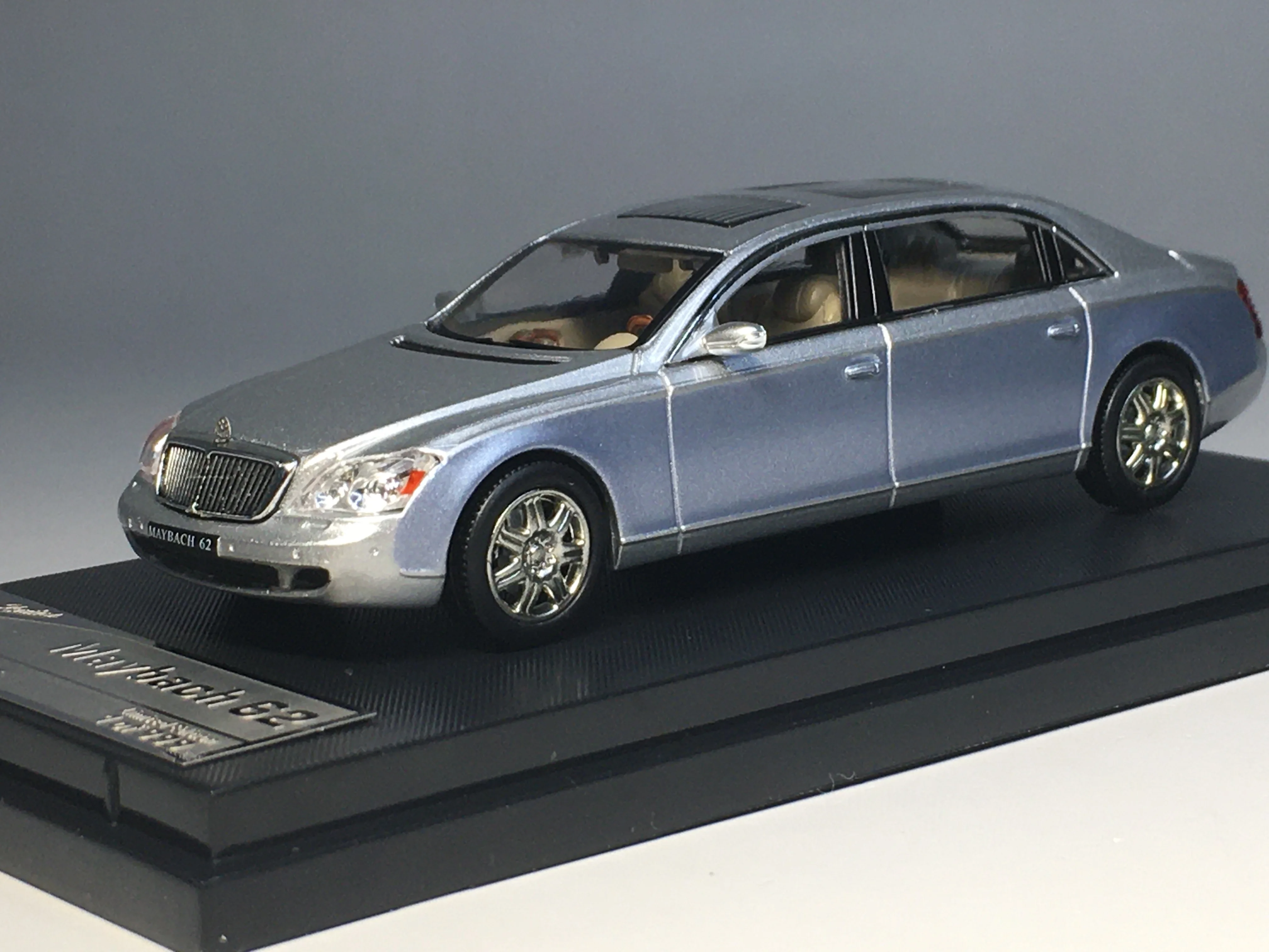 

Коллекция литых автомобилей Sh 1:64 мая bach 62 Ограниченная серия