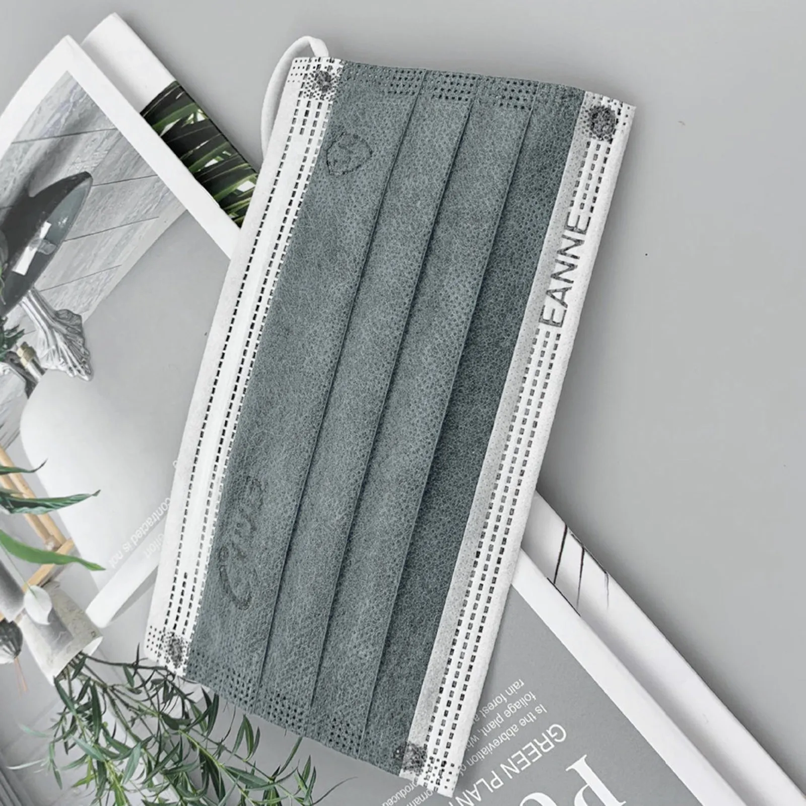 

Multi-Purpose Anti-Dust Masks 50PC Unisex Disposable Face Mask 4Ply Ear Loop Reutilizable Mask