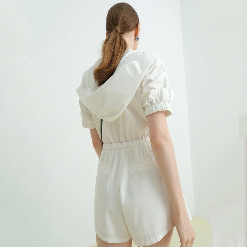 

[EAM] Loose Fit Women Black Pleated Casual Rompers New High Waist Pocket Stitch Pants Fashion Tide Spring Summer 2021 1DE0025