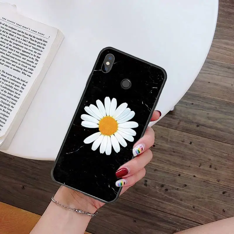 

Phone Case For Xiaomi Redmi Note 4 4x 5 6 7 8 pro S2 PLUS 6A PRO Black White Flower Daisy