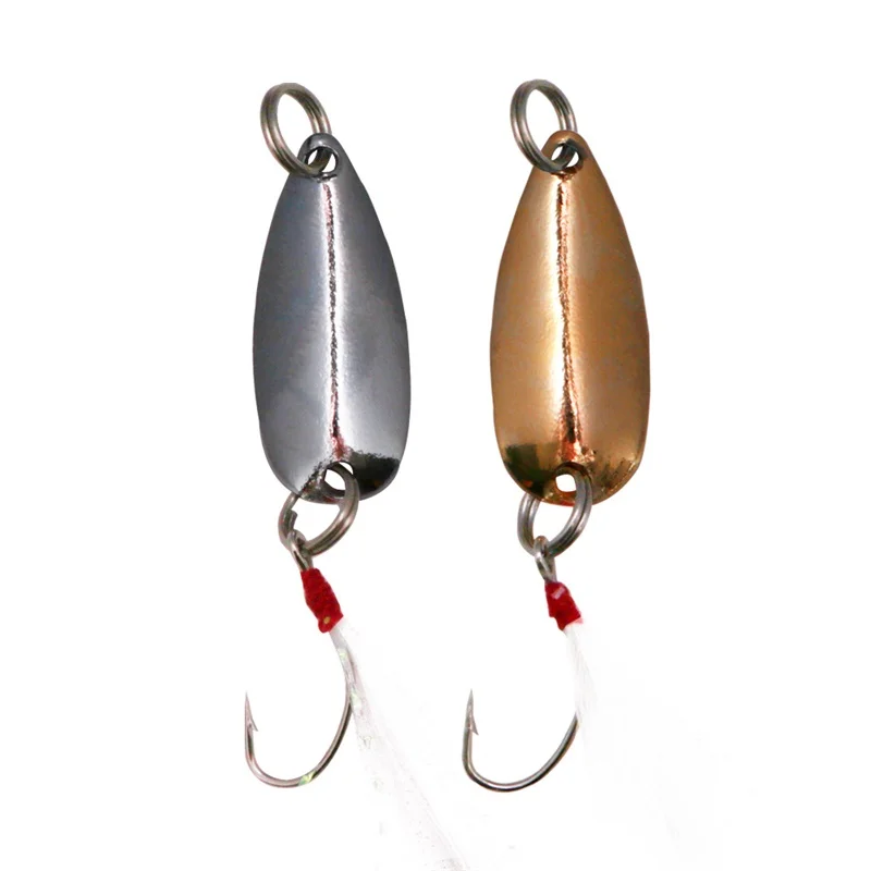 Приманка рыболовная жесткая с металлическими блестками и ложкой в виде