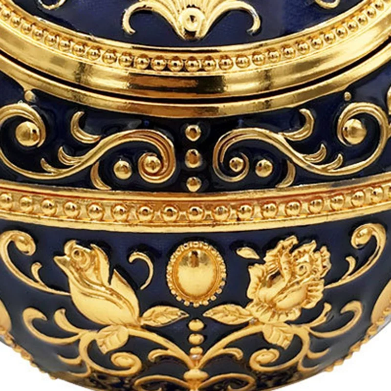 

Windproof Ashtray Vintage Zinc Alloy Flower Pattern Globe Ashtray with Lid Tabletop Portable Home Decor Ashtray