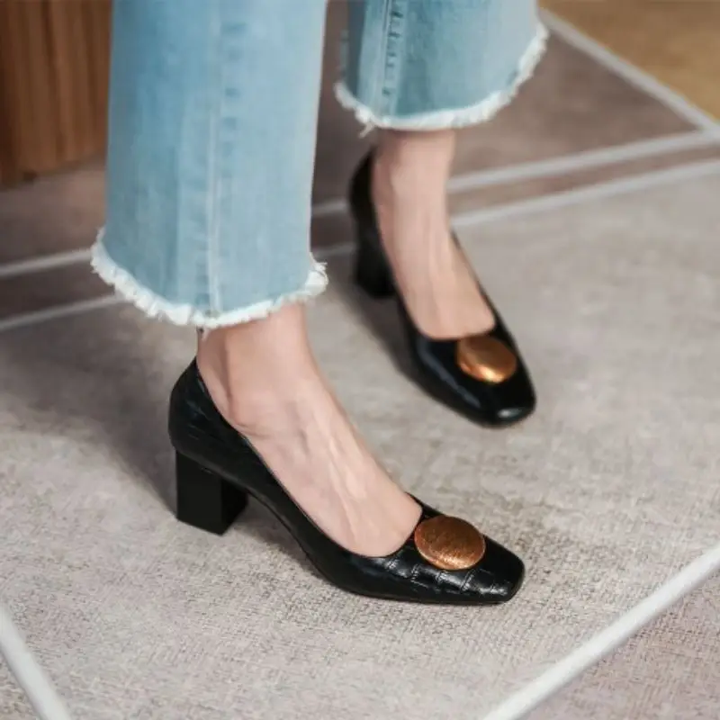 

Rizabina New Pumps Women Real Leather Metal Decoration High Heel Shoes Women Fashion Cool Party Shoes Women Footwear Size 33-40