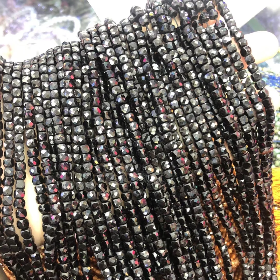 Квадратные граненые черные бусины из натурального камня для изготовления