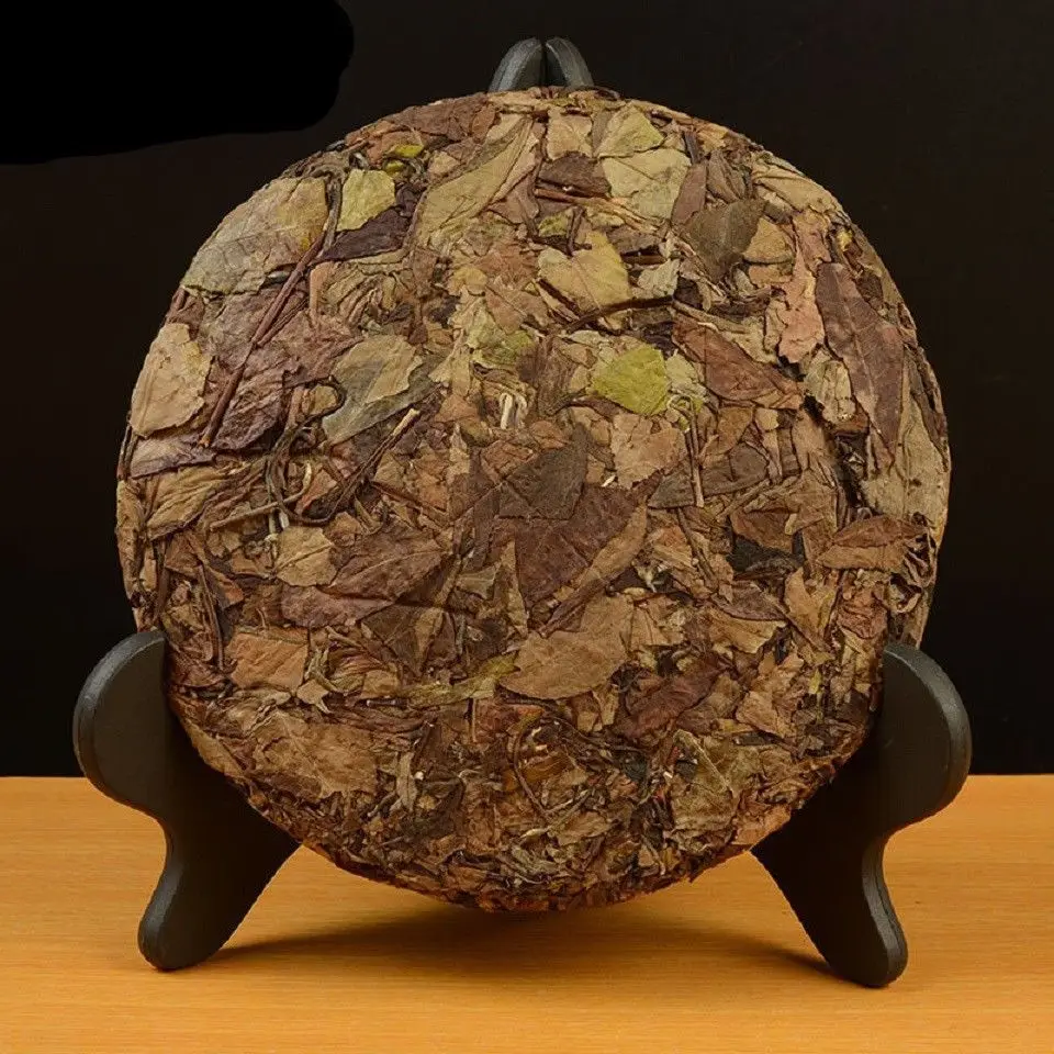 

Fuding Tea Aged Gongmei Tribute Eyebrow Aged Shou Mei Chinese White Cake 350g