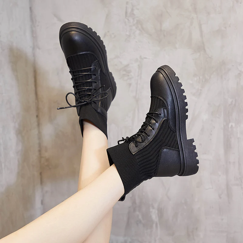 

Women Platform Boots Autumn Winter New Ankle Shoes British Style Lace-up Martin Short Boots Comfortable Warm Fur Snow Boot Shoes