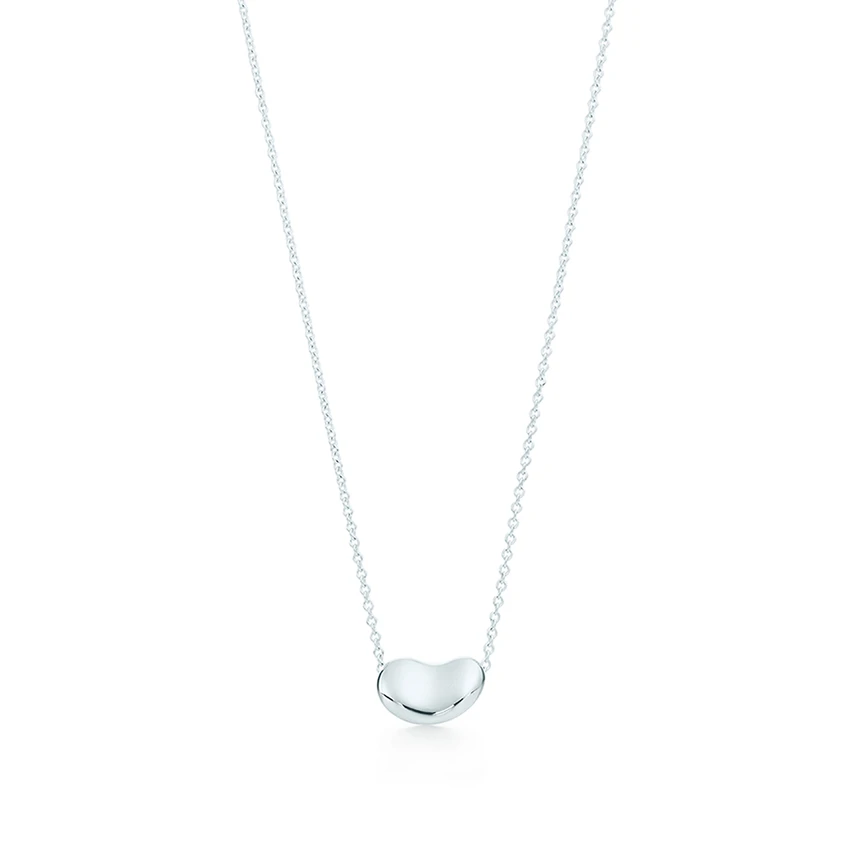 

Classic bean shaped hanging necklace