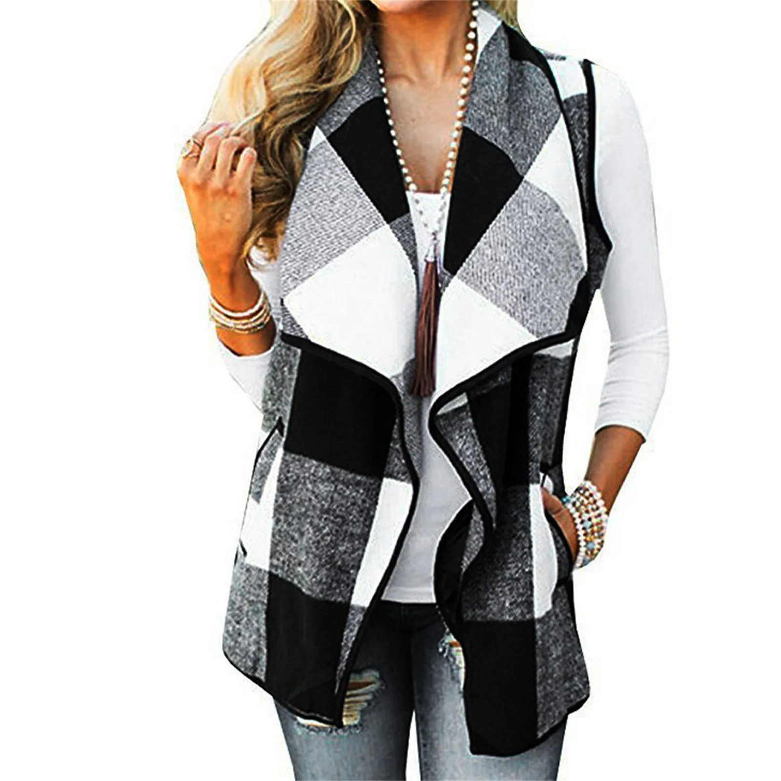 

Classic Women Plaid Vest Elegant Office Lady Coat Lapel Deep V Neck Female Waistcoat Casual Sleeveless Pockets Cardigan Jacket