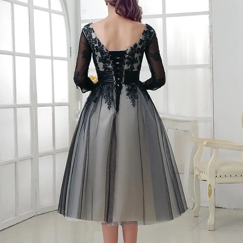 

2021 A Line Mother of the Bride Dresses Half Sleeves Party Dress Tea Length Applique Lace Vintage Evening Gowns