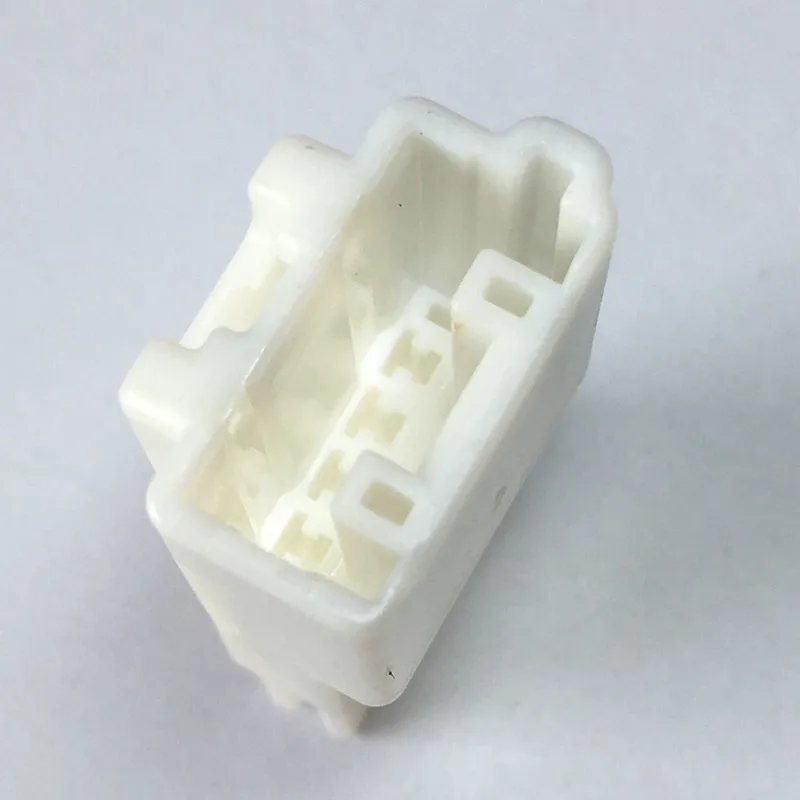 

5Pcs/lot 6098-5668 90980-12732 4P automobile harness connector
