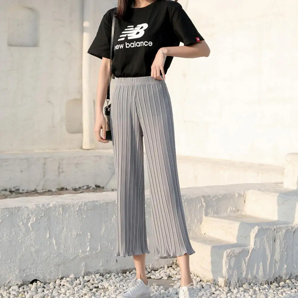 Брюки Женские однотонные плиссированные с эластичным поясом укороченные штаны