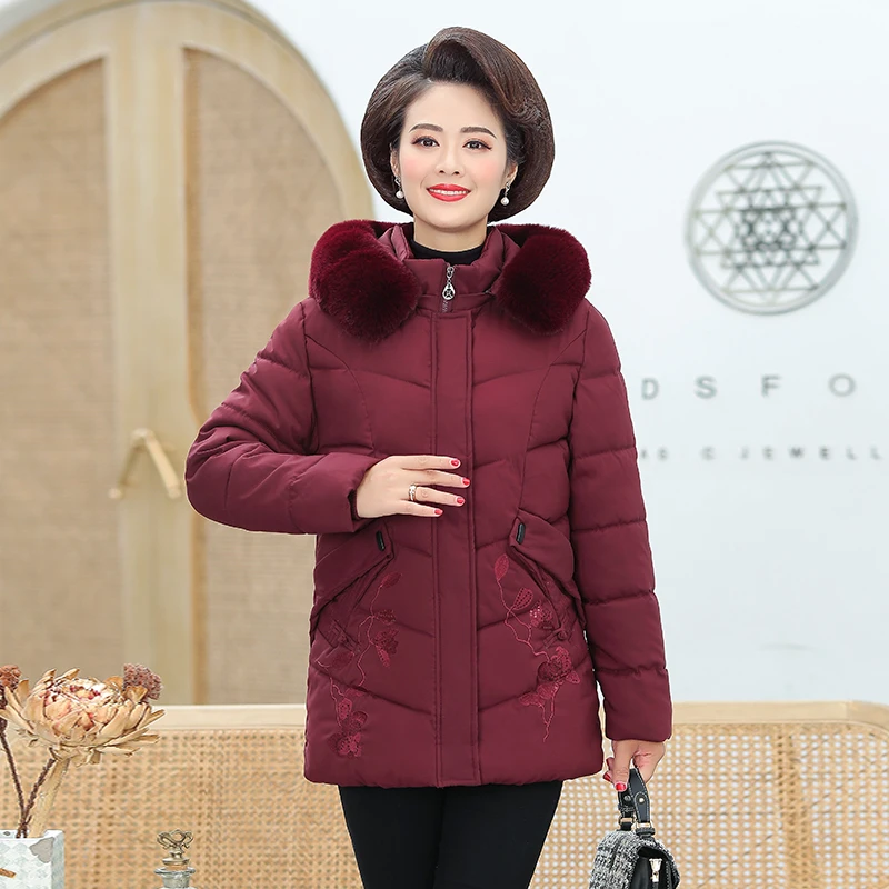 Хлопковое пальто для женщин среднего и пожилого возраста новинка 2020 зимние