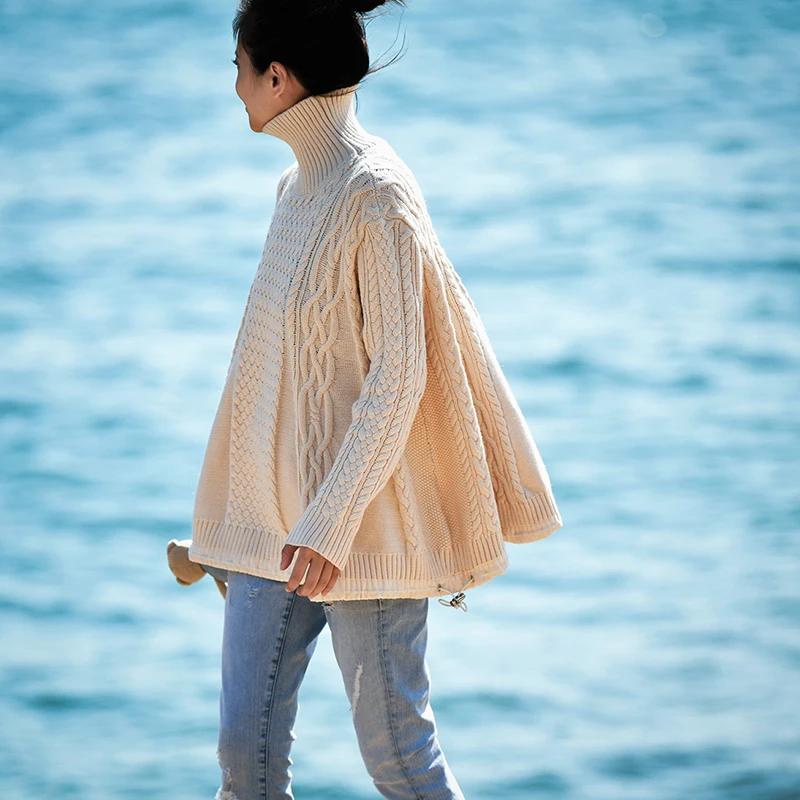 Женский свитер с воротником-хомутом MICOCO M8819 однотонный свободный и легкий